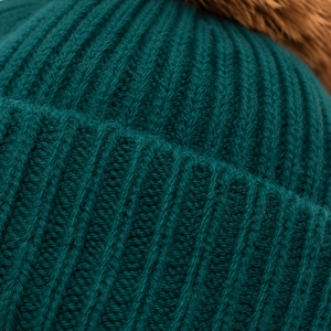 Bonnet unisexe en tricot côtelé doux, avec revers plié, style classique, couleur vert-bleu foncé, pour l'hiver, tissu de qualité supérieure - Product Image 6