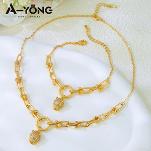Set di Gioielli di Alta Qualità con Testa di Leopardo Placcata in Oro 21k, Design a U con Zirconia, Set di 2 Pezzi all'Ingrosso - Product Image 2