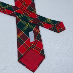 Corbata de Tartán Rojo OEM, Corbata de Seda Jacquard a Cuadros para Uniformes Escolares y Corporativos - Product Image 3