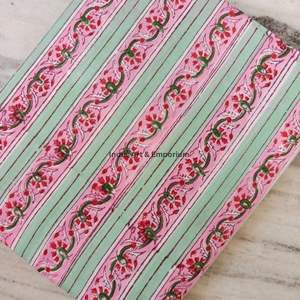 Tissu en coton imprimé traditionnel Jaipuri, coton cambriqué imprimé au bloc 60x60, tissu en coton à motifs. - Product Image 2