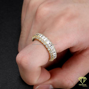 Bague en diamant baguette cultivé en laboratoire, en argent sterling 925, pour les détaillants de bijoux de luxe - Product Image 1