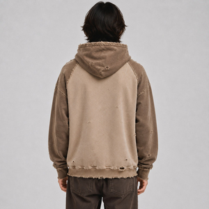 Sudadera con capucha estilo streetwear personalizada para hombre, con tela suave, detalles elegantes, diseños personalizados y ajuste cómodo y relajado. - Product Image 5