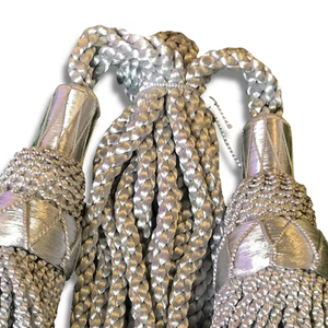 Aiguillette Ceremonial Personalizada Hecha a Mano, Plateada Metálica, de Nylon Trenzado, Resistente a Químicos, de Alta Tenacidad, para Uso en Prendas - Product Image 3