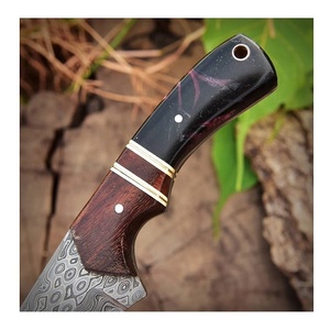 มีดสกินเนอร์เหล็กดามัสกัสทำมือ ด้ามทำจากเขาควายผสมไม้โรสวูด พร้อมปลอกหนังอย่างดี ของขวัญสำหรับเธอ - Product Image 4