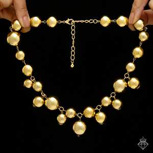 Collar de Bolas Doradas Antideslustre PRAO, Accesorio de Moda con Diseño Único - Product Image 2