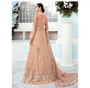 2023 alta calidad red Rosa pakistaní/indio Lehenga Choli vestido Venta caliente viscosa y seda con trabajo hecho a mano y bordado - Product Image 2