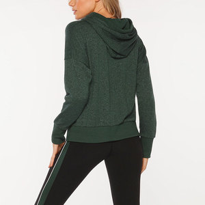 Sweat-shirt à capuche personnalisé avec logo vert foncé mélangé pour femmes, en molleton doux, à capuche croisée, pour l'entraînement, fabriqué par Twin City - Product Image 3
