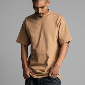 T-shirt épais uni de qualité supérieure Shaka Wear, 100 % coton, coupe ample, col rond, sérigraphié, 7,5 oz, vente en gros - Product Image 1