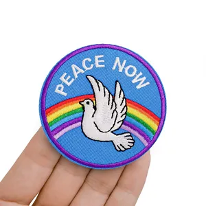 แผ่นปักลายรักษ์โลก Peace Now พร้อมลายนกพิราบและสายรุ้ง รีดติดบนผ้าแคนวาสทรงกลม - Product Image 1