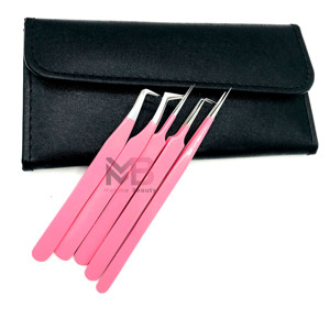 Pinzas Profesionales Personalizadas para Extensión de Pestañas con Agarre Perfecto para Pestañas y Manicura, Antimagnéticas y Duraderas - Product Image 1