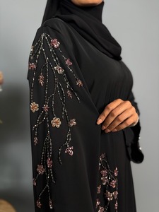 Vente en gros : Abaya longue élégante et modeste pour femme, robe musulmane pleine longueur pour la prière du Ramadan et tenue décontractée - Product Image 4