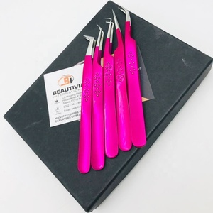 Pinzas profesionales para extensión de pestañas, pinzas para pestañas de acero inoxidable sostenibles, Mango metálico con estampado de estrella Rosa profesional - Product Image 3