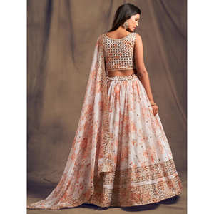 Festival d'organza imprimé floral blanc Lehenga Choli - Product Image 2