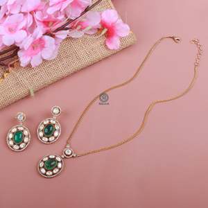 Sidha Emerald Green Polki Bridal Pendant Set in Platinum and Gold with Moissanite and Freshwater Pearl - Product Image 3