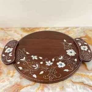 Bandeja decorativa rectangular de resina con incrustaciones de nácar, bandeja especial para servir dátiles en Ramadán, bandeja para servir en la cocina, el hogar o el restaurante. - Product Image 3