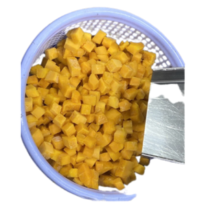 Cubos de mango congelados de Vietnam de primera calidad, hechos con mango fresco para la elaboración de helados y aplicaciones de servicio de alimentos. - Product Image 1