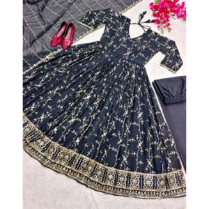 ชุดเดรสออกงานปาร์ตี้ดีไซน์เนอร์พร้อม pent and dupatta หรูหราและ dupatta รวม - Product Image 3