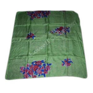Pañuelo decorativo para el cabello con estampado floral de seda para mujer, pañuelo popular liso para regalo, ideal para verano, invierno y primavera. - Product Image 1