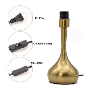 โคมไฟตั้งโต๊ะทองเหลืองโบราณพร้อมฐานหินอ่อน โคมไฟข้างเตียงตกแต่งระดับพรีเมียม - Product Image 1