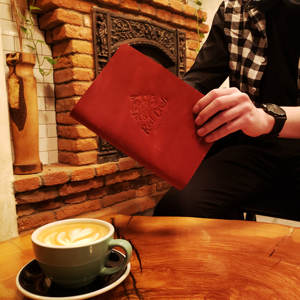 Elegante y Lujoso Porta Menús Plegable de Cuero Duradero con Protección para Restaurante, Cafetería, Bar, Hotel, LMC-0184 - Product Image 3