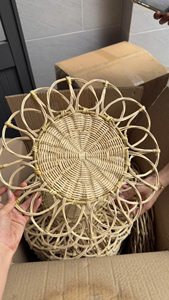Assiette décorative en rotin tressé, artisanale, naturelle, pour la décoration de la maison, salon et table à manger - Product Image 5