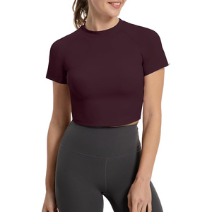 <b>Womens</b> Sports <b>Tops</b> Custom OEM Breathable Gym Shirts Athletic Activewear Manufacturing Pakistan Export - Product Image 1