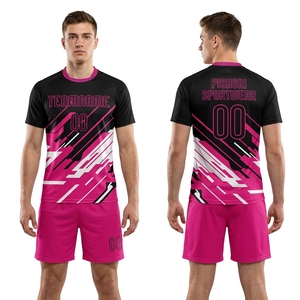 Uniforme de Voleibol Personalizado en Poliéster Negro y Rosa con Gráficos Magenta Diagonales y Pantalones Cortos a Juego - Product Image 1