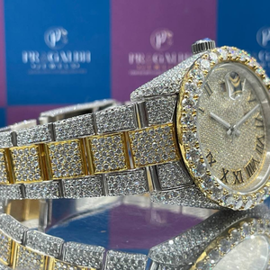 Reloj de cuarzo bicolor con diamantes para hombre, de acero inoxidable, con esfera romana y brazalete, estilo elegante. - Product Image 5