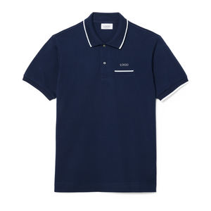 เสื้อเชิ้ตผู้ชายทรงคลาสสิค ผ้าฝ้ายพรีเมียม ตัดเย็บแบบ OEM ODM กระเป๋าเสื้อที่อก แต่งขอบตัดกัน ระบายอากาศได้ดี ผ้าปิเก้  รับสกรีนโลโก้ตามแบบ - Product Image 1