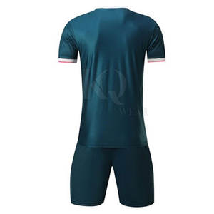 Uniforme de Fútbol Profesional, Poliéster Transpirable, Ligero, Tejido Duradero, Sensación Cómoda, Diseñado para Torneos, Corte Regular - Product Image 2