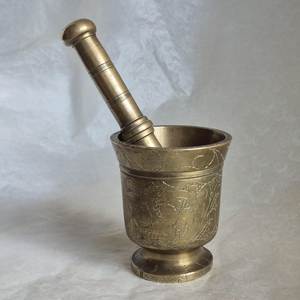 Commercial Grade Brass Mortar And Pestle Set For Bulk Spice <b>Grinding</b> Herbal Medicine And Kitchen Preparation - Product Image 6
