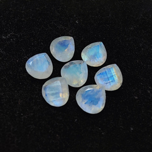 พลอยมูนสโตนสีขาวเกรด AAA ธรรมชาติ รูปหัวใจเจียระไนแบบเหลี่ยม สำหรับทำเครื่องประดับ - Product Image 4