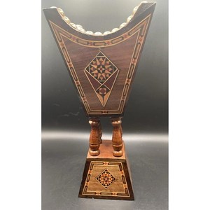 Quemador de incienso tradicional de madera hecho para uso en templos, rituales espirituales y actividades de adoración diaria en el hogar. - Product Image 4