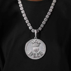 Pendentif médaillon rond couronne en argent 925 et moissanite de luxe, style hip-hop glacé, collier unisexe tendance, cadeau - Product Image 3
