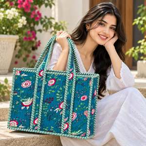 Floral Panelled Tote <b>Bag</b> <b>Patchwork</b> Classic Style Zipper Closure Large Capacity Fashion Shopping Customized Color High Quality - Product Image 2