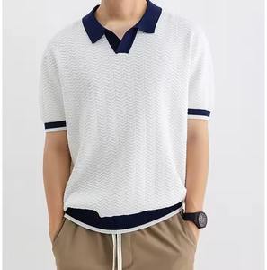 เสื้อโปโลถักแขนสั้นทรงเข้ารูปแฟชั่นผู้ชายสีพื้นระบายอากาศสำหรับฤดูร้อน - Product Image 1