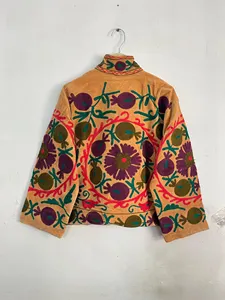 Veste bohème en velours orange moutarde Suzani, broderie florale, veste courte vintage faite à la main pour femmes, tenue d'hiver - Product Image 5