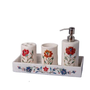 Ensemble de salle de bain moderne en marbre artisanal avec incrustations florales - Product Image 2