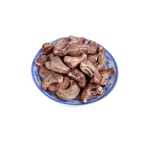 Fabriqué au Vietnam, qualité d'exportation, prix compétitif, vente chaude, noix de cajou naturelles délicieuses, emballées dans des sacs de différentes tailles - Product Image 3