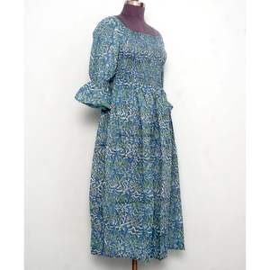 Vestido midi de algodón con cuello cuadrado y estampado floral hecho a mano, vestido largo maxi con cuello cuadrado para mujer - Product Image 4