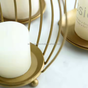 Soportes de portavelas colgantes de Metal modernos contemporáneos Forma personalizable Jaula de pájaros de Navidad Estilo Centros de mesa de pared - Product Image 3