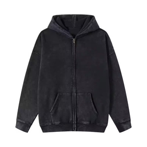 Sweat-shirt streetwear stylé pour hommes et femmes, en coton doux, coupe ample, idéal pour les tenues hip-hop et urbaines. - Product Image 3