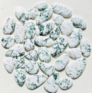 Agate d'arbre naturelle de qualité AAA, cabochon, pierre précieuse en vrac, formes variées, cristal de guérison, ASHU GEMS Rajasthan, 20MM-50MM, pour la création de bijoux et l'art - Product Image 1