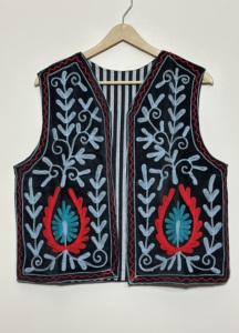 Sleeveless <b>Women's</b> Vest <b>Waistcoat</b> Hand Embroidered Suzani Floral Pattern Breathable 100% Cotton Velvet Vintage Look Regular Boho - Product Image 2