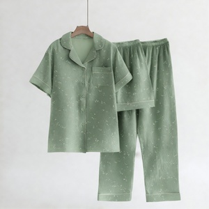 Chándal Retro Vintage para Hombre, Diseño Clásico con Bloques de Color, Estilo Casual, Aspecto Nostálgico, Estilo Urbano, Patrón Único y Distintivo - Product Image 4
