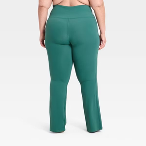 Women's Everyday Soft Ultra High-Rise Crossover Flare <b>Leggings</b> Wide Leg Design Plus Size Sexy Butt Lifting OEM Custom Wholesale - Product Image 4