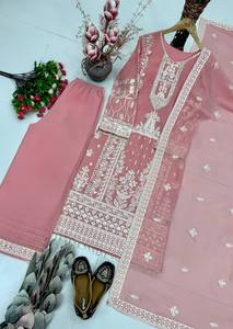ชุดส่าหรีผ้าจอร์เจตต์สีชมพูปักลาย พร้อมผ้าคลุมไหล่ แบบปากีสถาน-อินเดีย ไม่ยับ ยืดได้ แห้งเร็ว สำหรับผู้หญิง - Product Image 6