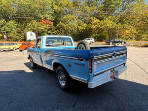 Prêt à être expédié, vente flash, pick-up d'occasion modèle ancien 1973 F-250 Ranger, couleur bleue - Product Image 2