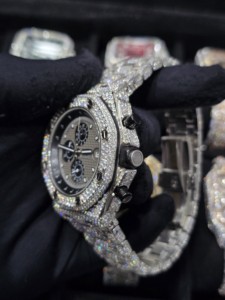 Reloj de Estilo Hip Hop de Acero Inoxidable con Movimiento de Cuarzo, Correa de 16 mm con Incrustaciones de Diamantes Moissanite VVS de Primera Calidad - Product Image 4