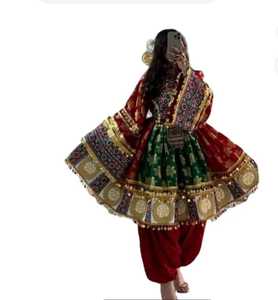 Robe culturelle afghane écologique pour femmes, manches longues, longueur genou, avec dentelle à la taille naturelle et broderie tribale authentique - Product Image 6